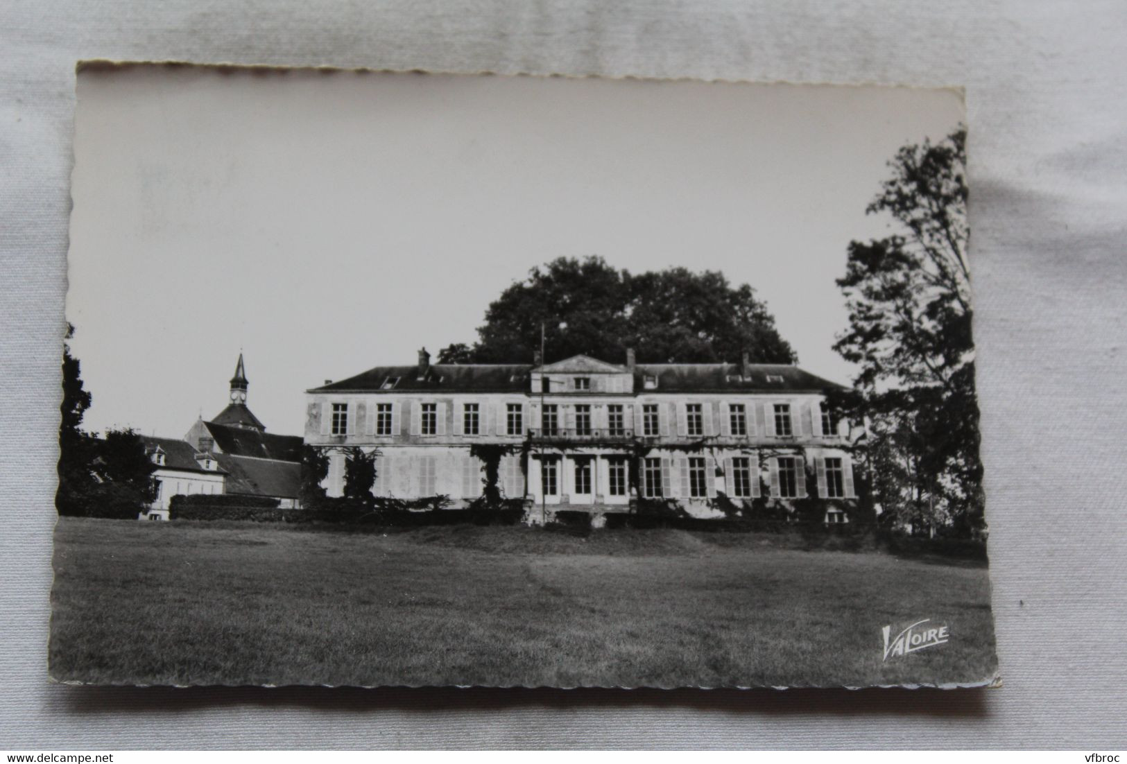 Cpm 1964, Flogny, Le Château, Yonne 89 - Flogny La Chapelle