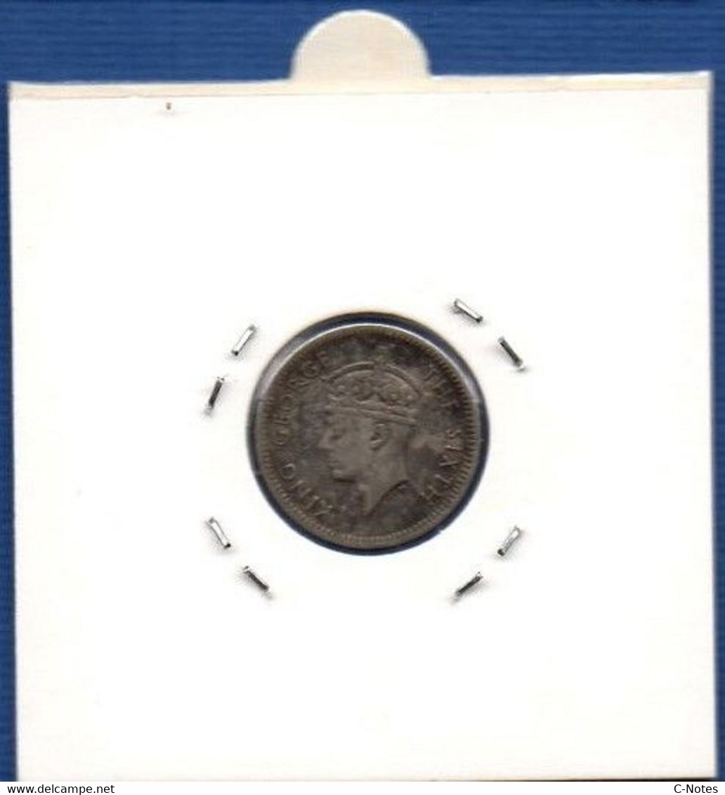 SOUTHERN RHODESIA - 3 Pence 1952  -  See Photos - Km 20 - Rhodesia