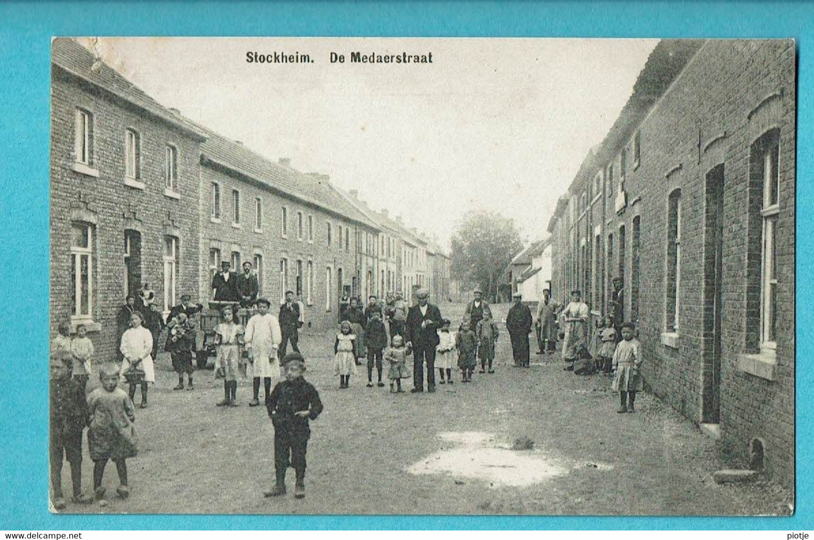 * Stockheim - Dilsen Stokkem (Limburg) * (Imp. Smeets Frères) De Medaerstraat, Belle Animation, Animée, Enfants, TOP - Dilsen-Stokkem