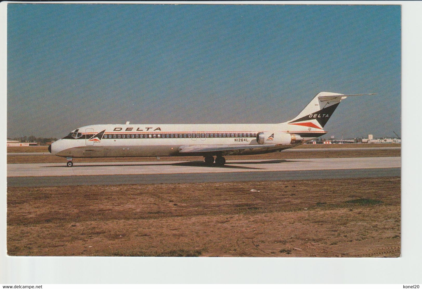 Vintage Pc Delta Airlines Douglas Dc-9-32 Aircraft - 1919-1938: Entre Guerres