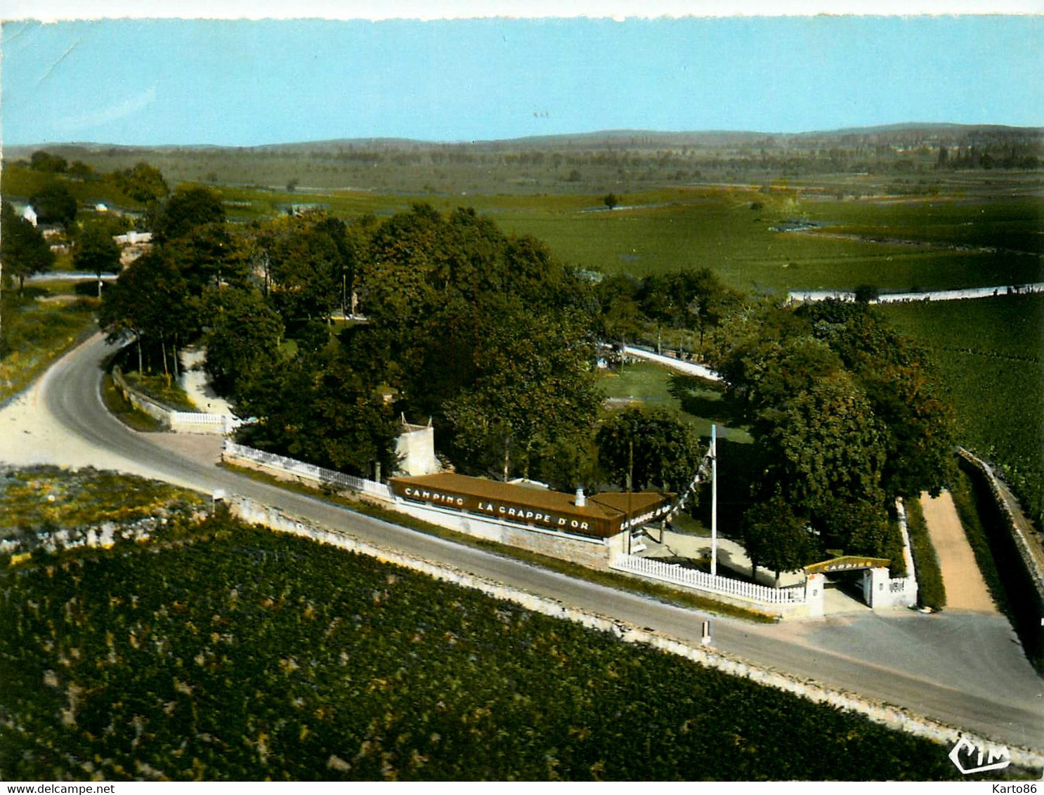 Meursault * Vue Aérienne Sur Le Camping La Grappe D'or - Meursault