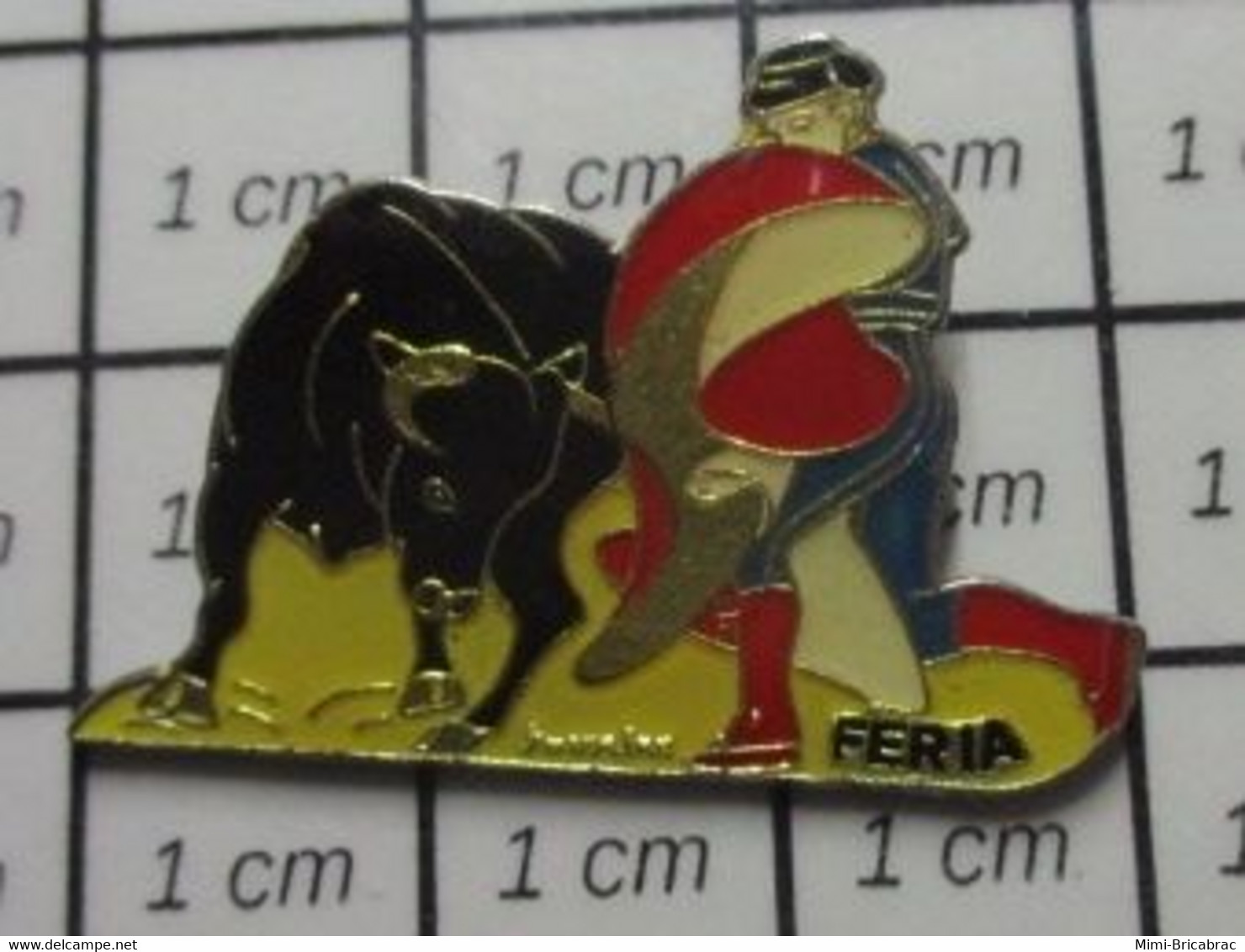 810F Pin's Pins : BEAU ET RARE / SPORTS / CORRIDA TAUROMACHIE VACHE TAUREAU FERIA - Bullfight - Corrida