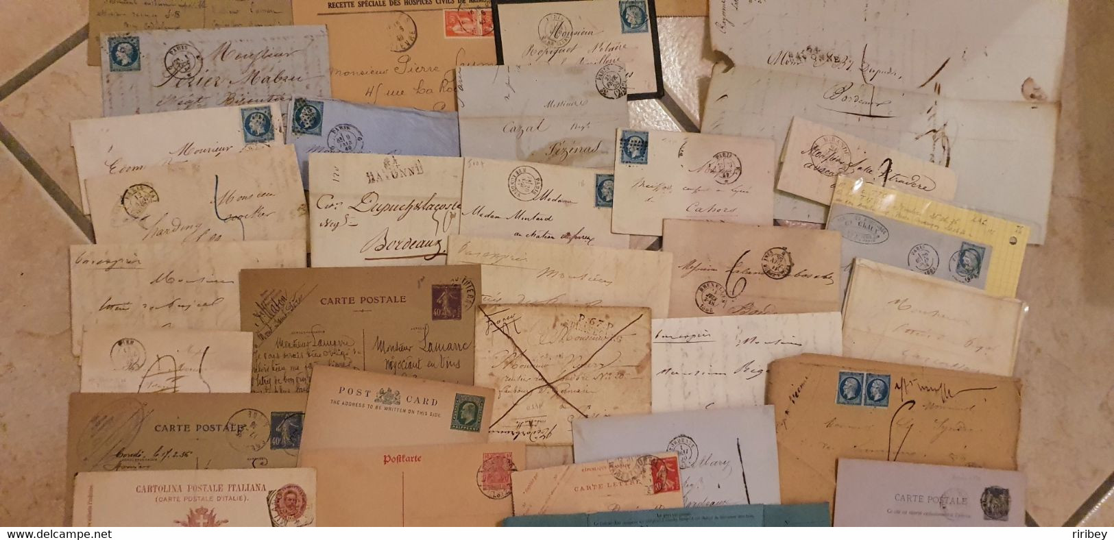 LOT / COLLECTION de plus de 700 Lettres / Marques postales / documents anciens  1700-1950 / voir 50 scans