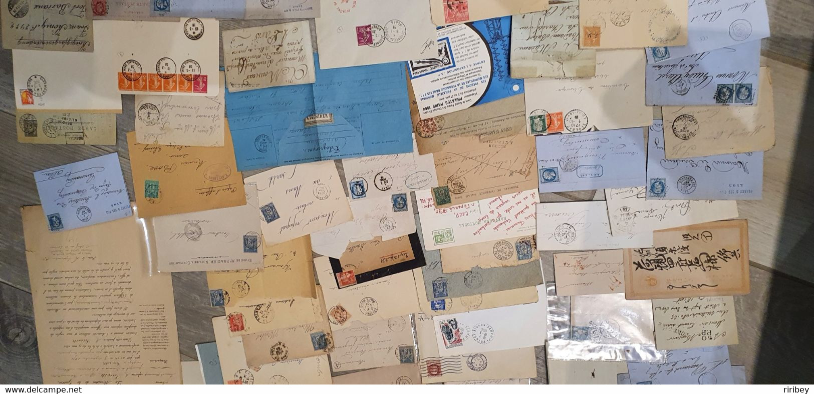 LOT / COLLECTION de plus de 700 Lettres / Marques postales / documents anciens  1700-1950 / voir 50 scans