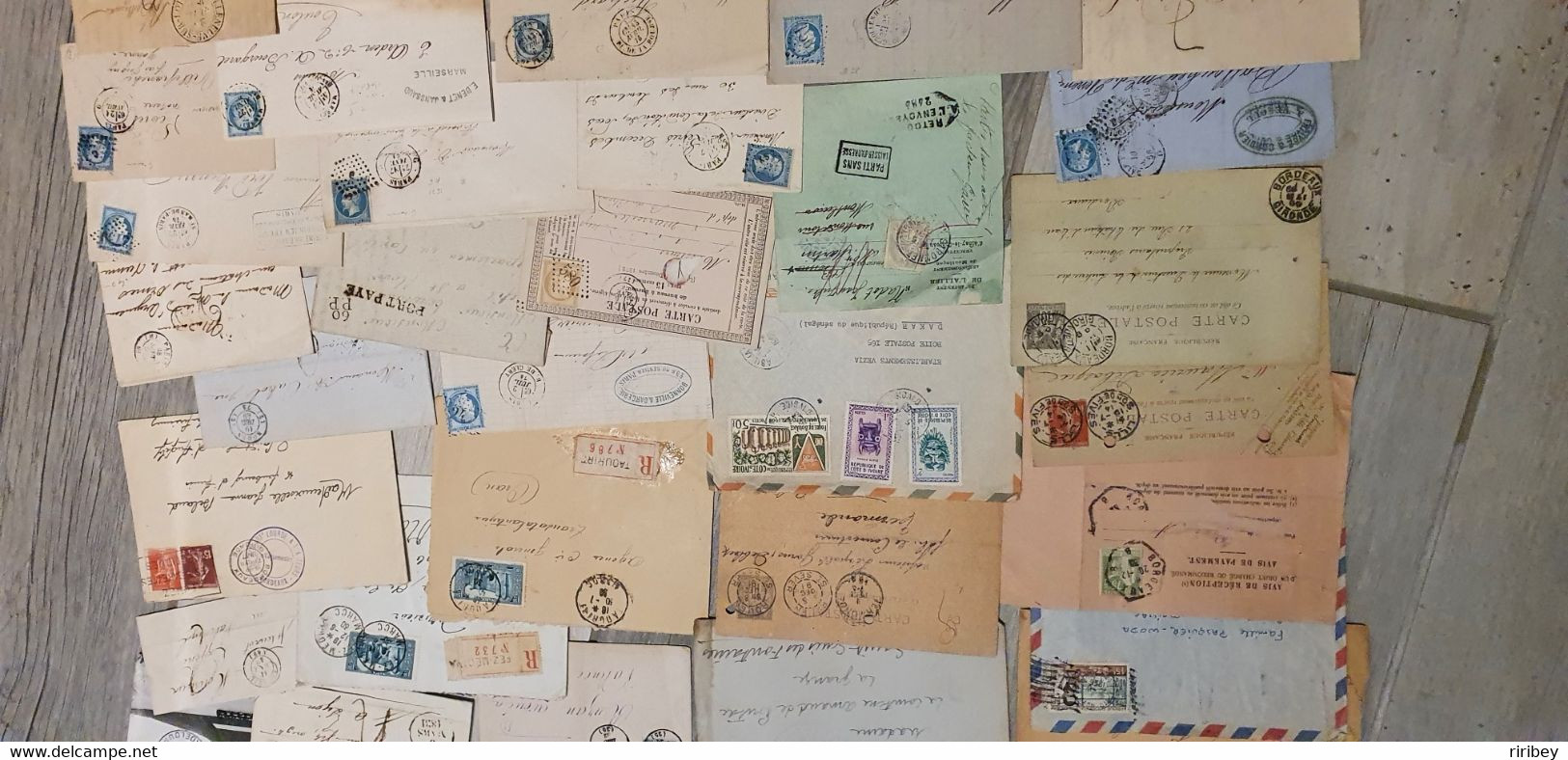 LOT / COLLECTION de plus de 700 Lettres / Marques postales / documents anciens  1700-1950 / voir 50 scans