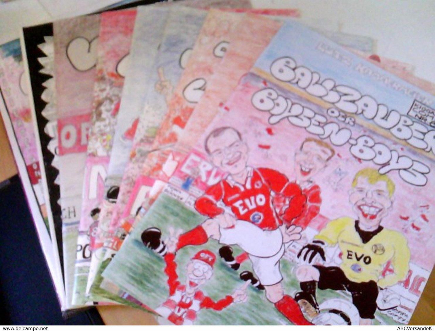 Konvoltu: 9 Ausgaben Original Kigääääs Comics. Kickers Offenbach OFC. - Autres & Non Classés