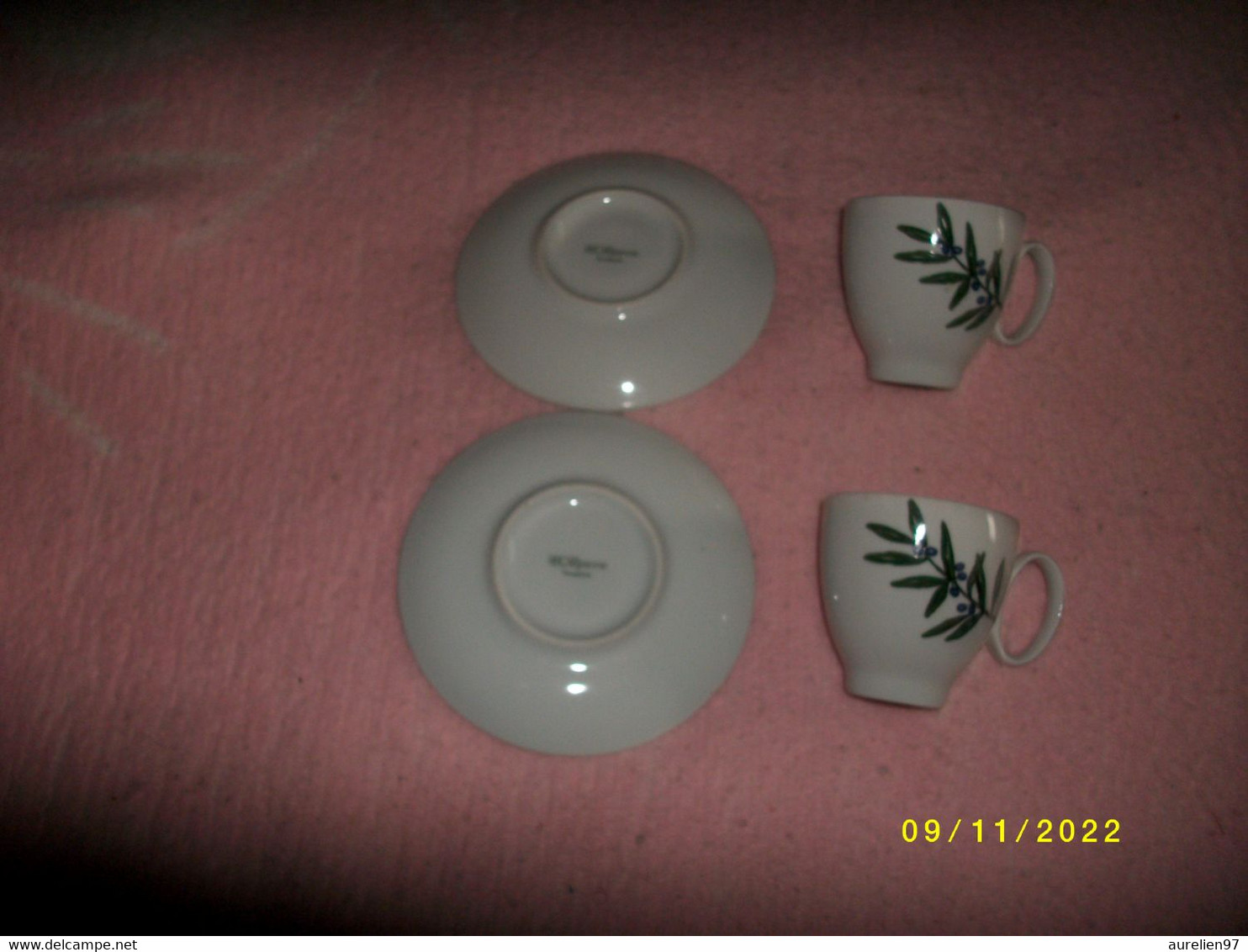 2 Tasses Et Leur Soucoupe GUY DEGRENNE - Cups