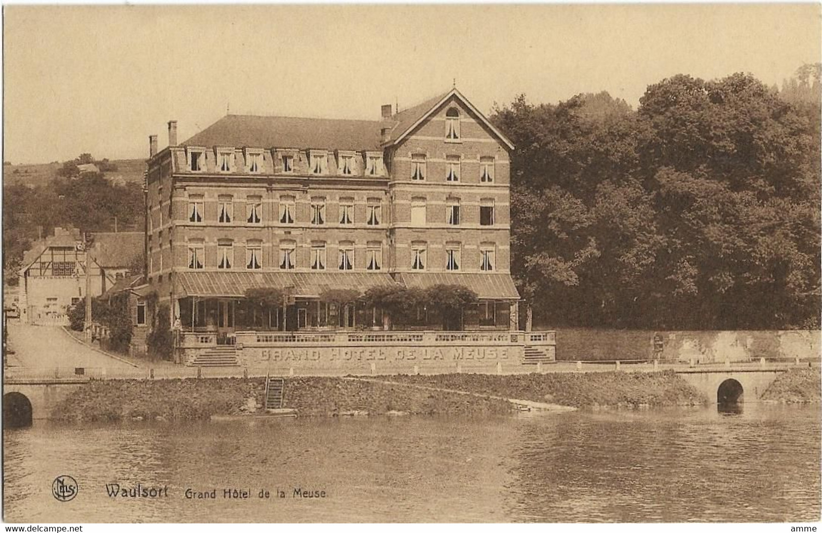 Waulsort   *  Grand Hotel De La Meuse - Hastière
