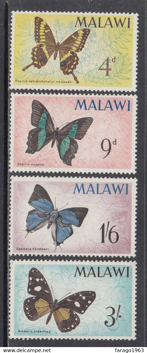 1966 Malawi Butterflies Papillons  Complete Set Of 4 HINGED - Malawi (1964-...)