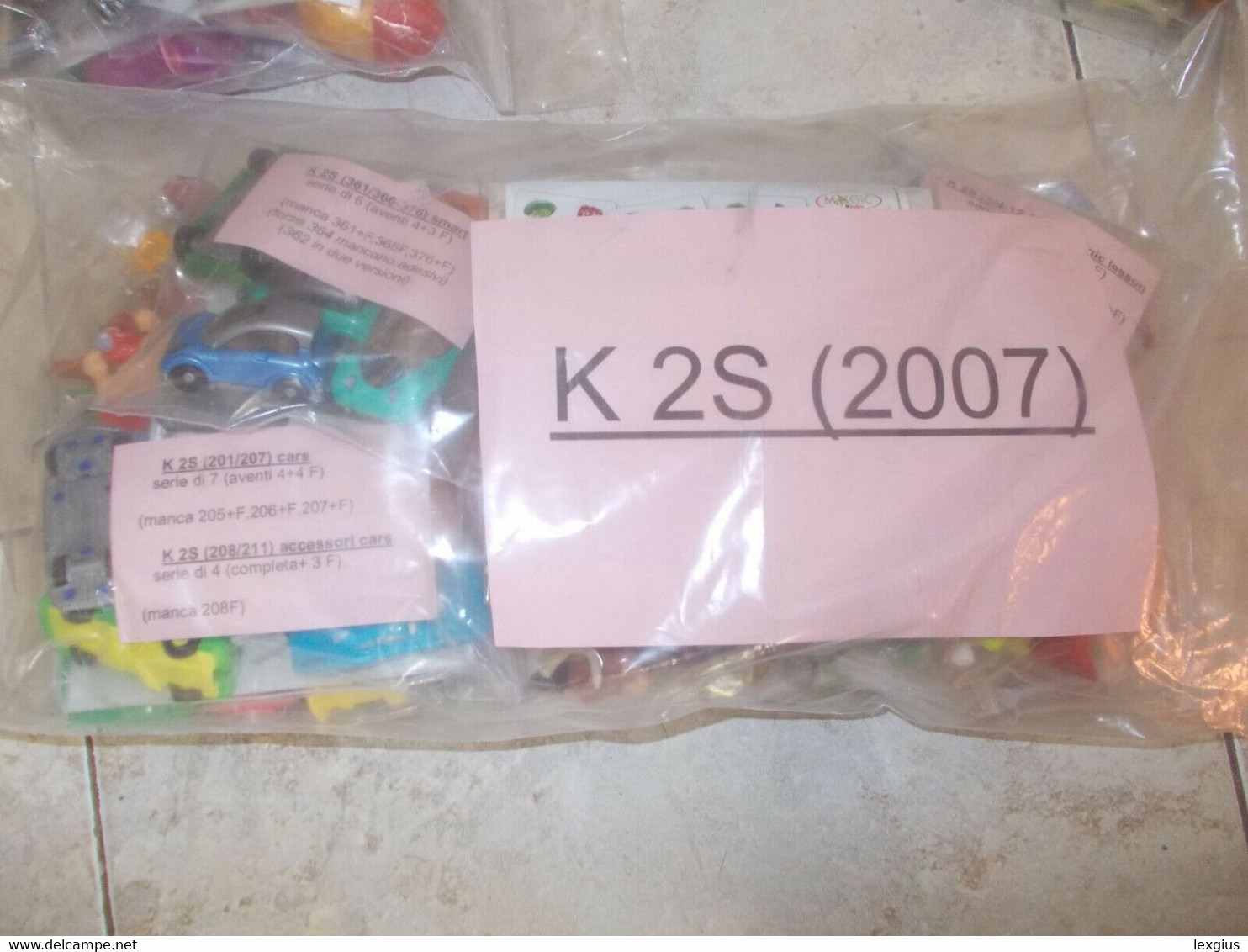 LOTTO DI 72 SORPRESINE KINDER SERIE 2S DIVERSE E COMPLETE - Lotes