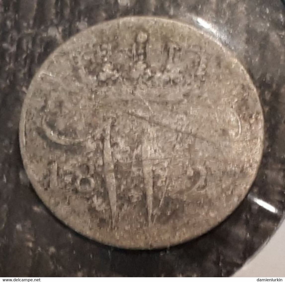 PAYS-BAS WILLEM I USEE MAIS RARE 5 CENTIMES 1827 B ! ONLY 284.000 EXEMPLAIRES ! COTES : 100€-225€-400€-700€ MAYBE 27/18? - 1815-1840: Willem I