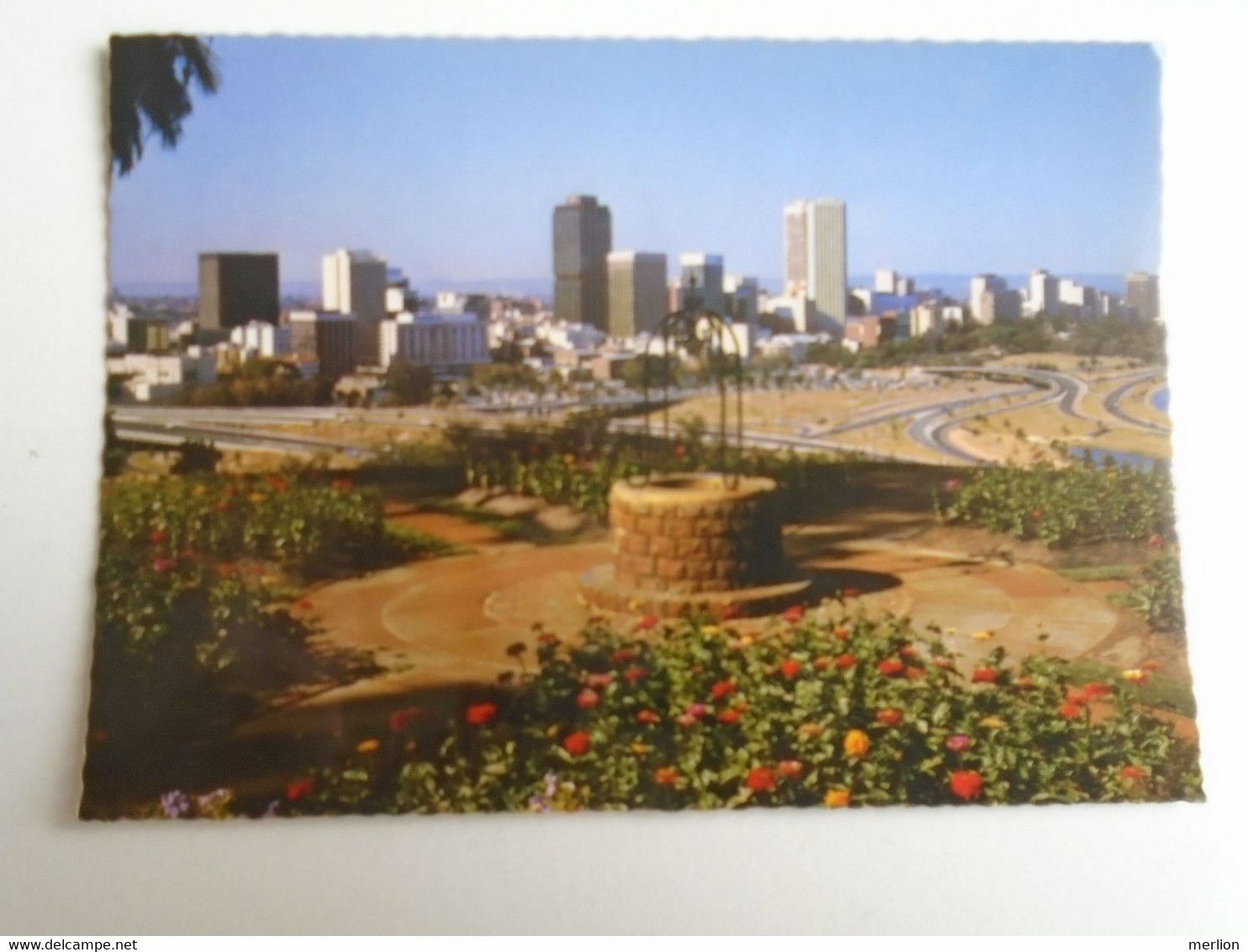 D191570   Postcard - Australia - WA   -  PERTH - Perth