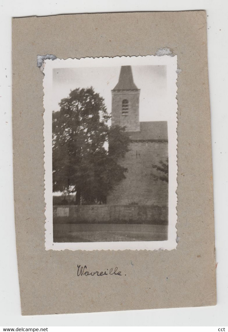 Wavreille  Rochefort   PHOTO De L'église Et Ses Environs - Rochefort