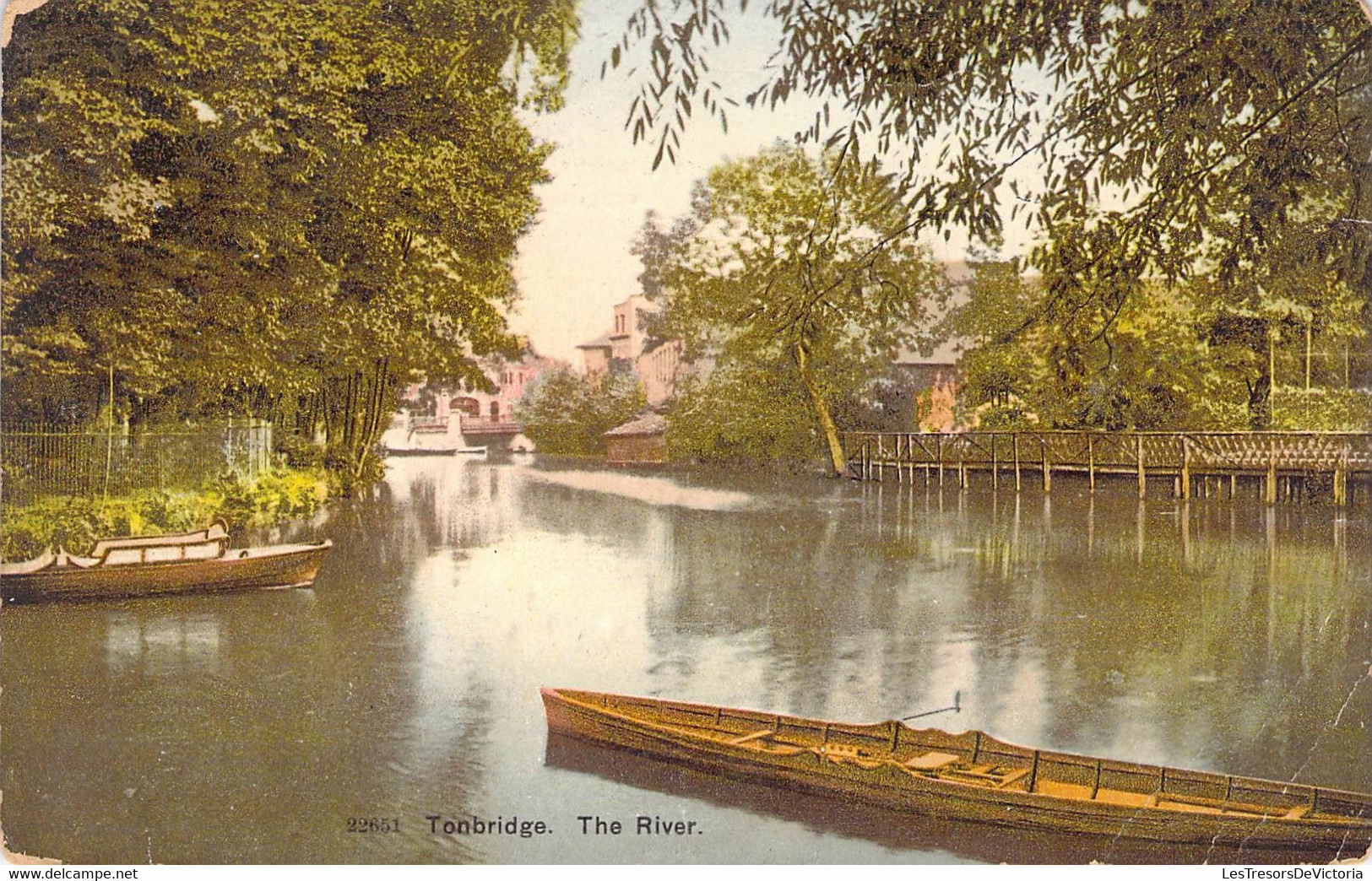 CPA Royaume Uni - Angleterre - Kent - Tonbridge - The River - Oblitérée Southborough New Town 1906 - Colorisée - Autres & Non Classés