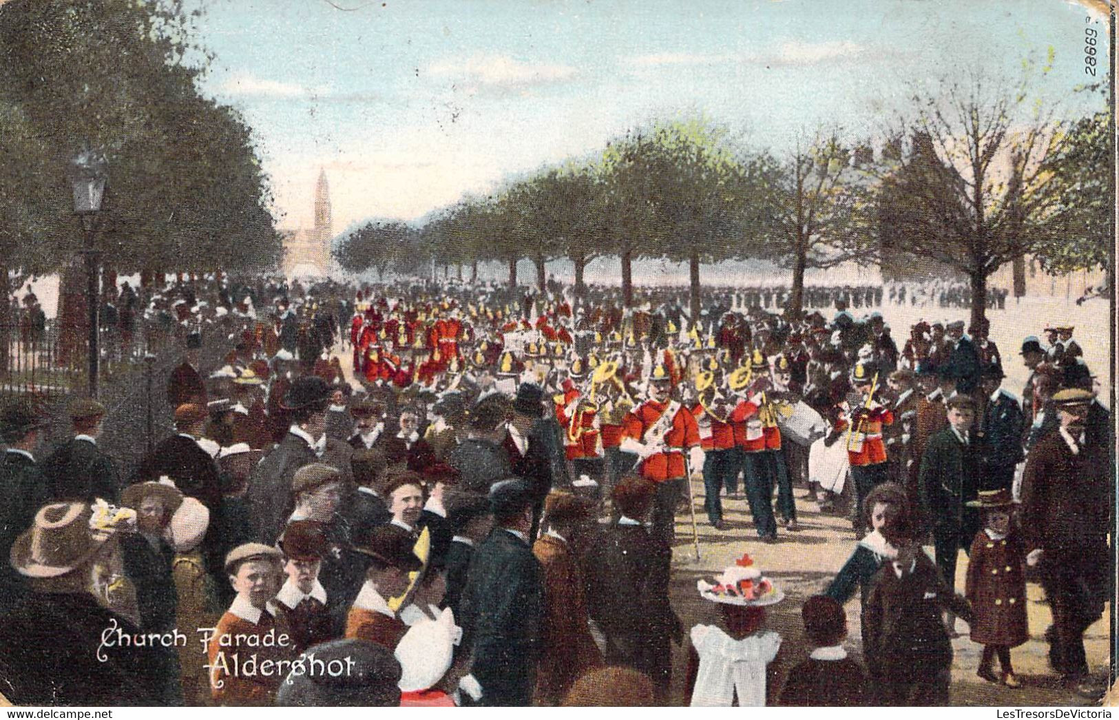 CPA Royaume Unis - Hampshire - Aldershot - Church Parade - F. Frith & Co. Reigate - Oblitérée1906 Farnborough - Autres & Non Classés
