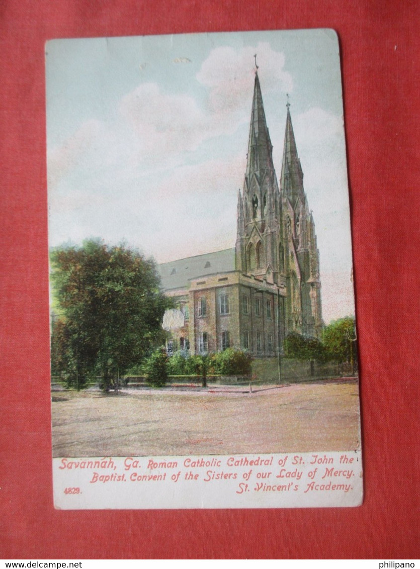 Cathedral Of St John The Baptist.    Paper Residue On Back.   Savannah Georgia > Savannah      Ref 5853 - Savannah