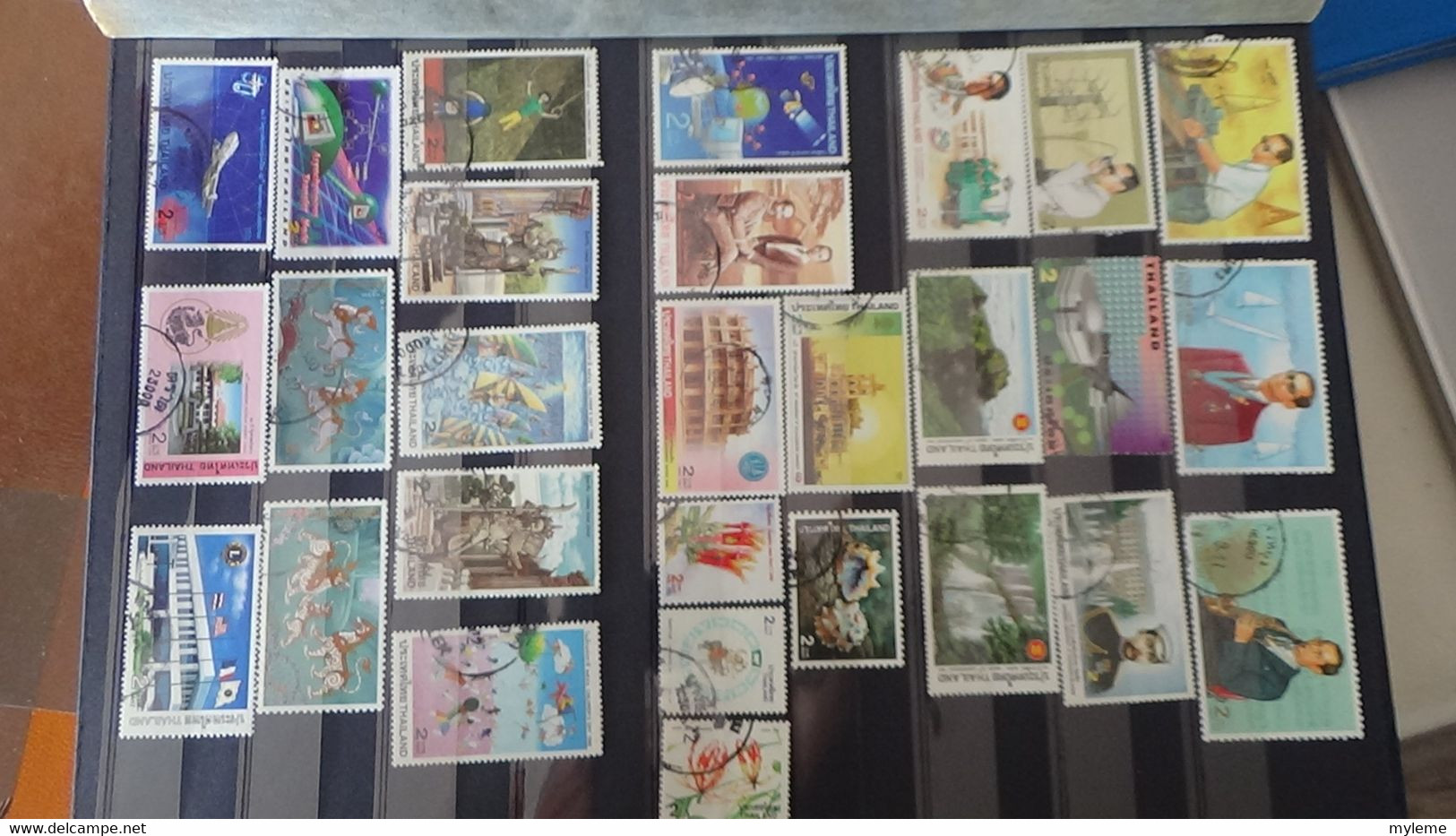 AJ44 Bel ensemble de timbres  de divers pays + France N° 309 + 402 + 424 + 428 ** . Côte 136 euros !!!