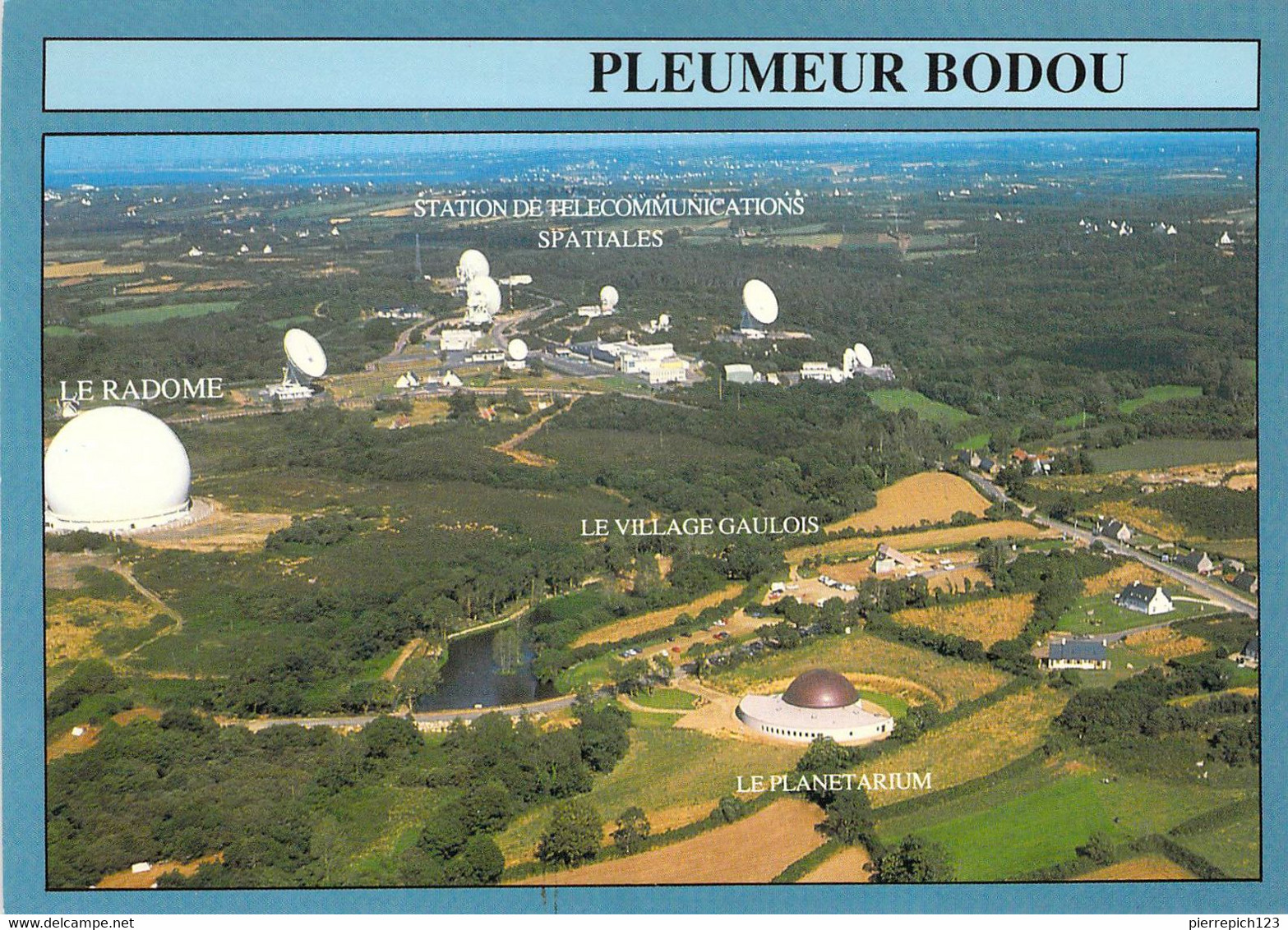 22 - Pleumeur Bodou - Vue Générale Aérienne De La Station De Communications Spatiales - Pleumeur-Bodou