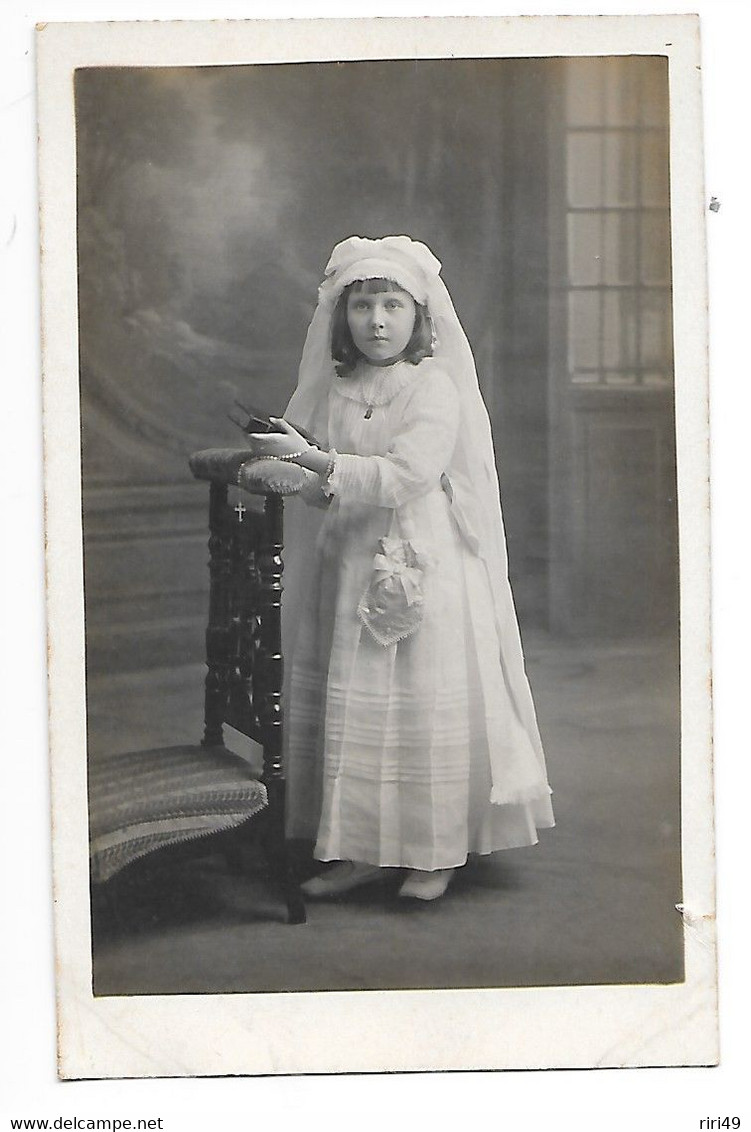 Cpa Enfants, Communion, Belle Carte, Dos Vierge Et Divisé - Retratos