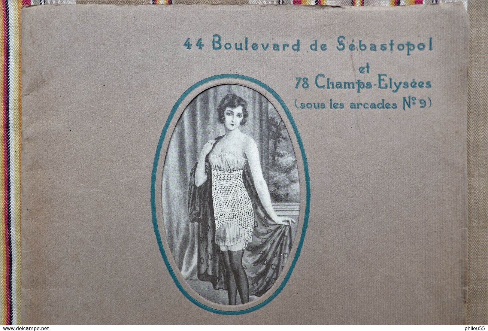 Catalogue 75 PARIS 3e Et 8e 1928 Ceintures Maillots M. GLASER Corsets Soutiens Gorge Pessaires  Coussins - Littérature