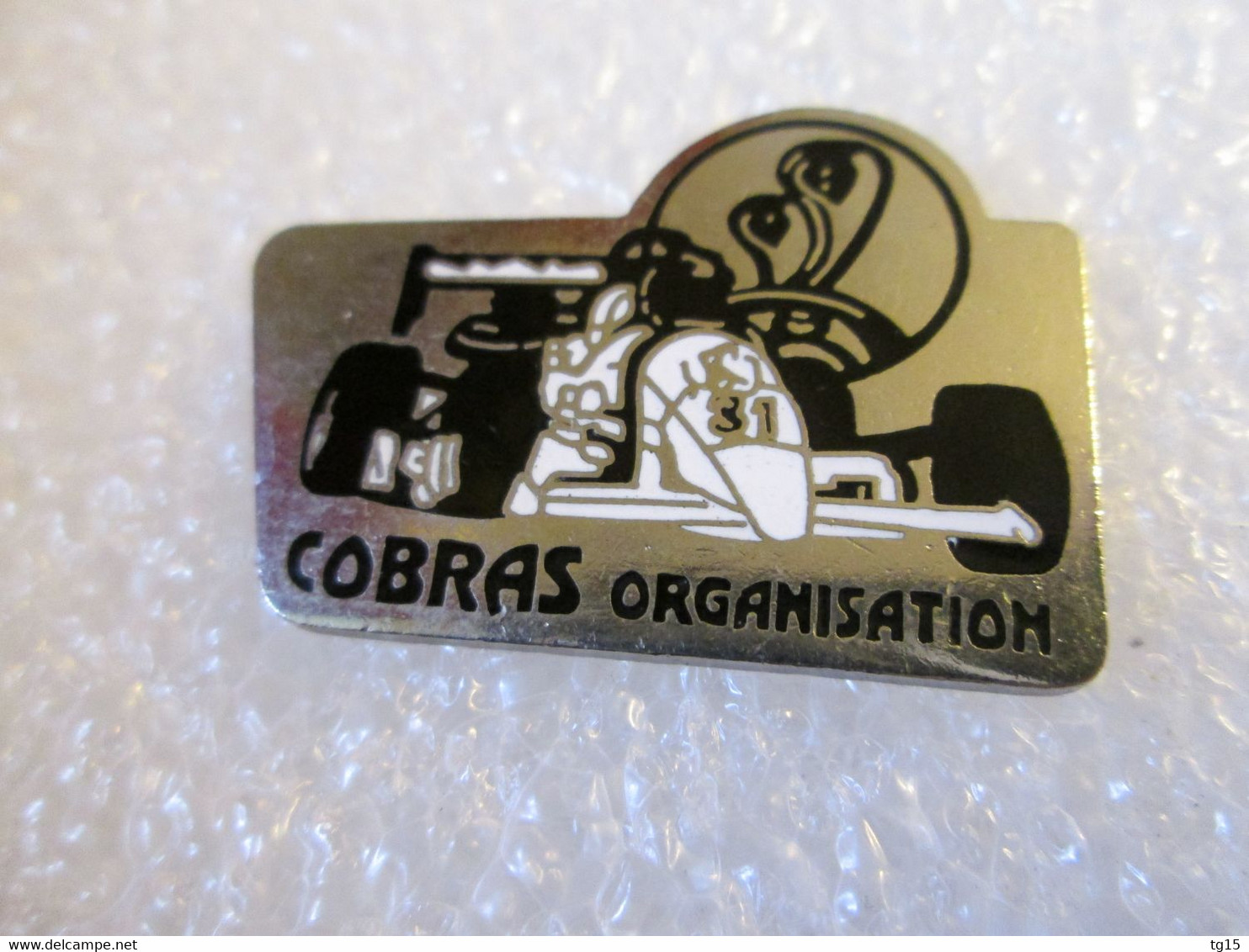 PIN'S    FORMULE 3   COBRAS  ORGANISATION  Email Grand Feu - F1