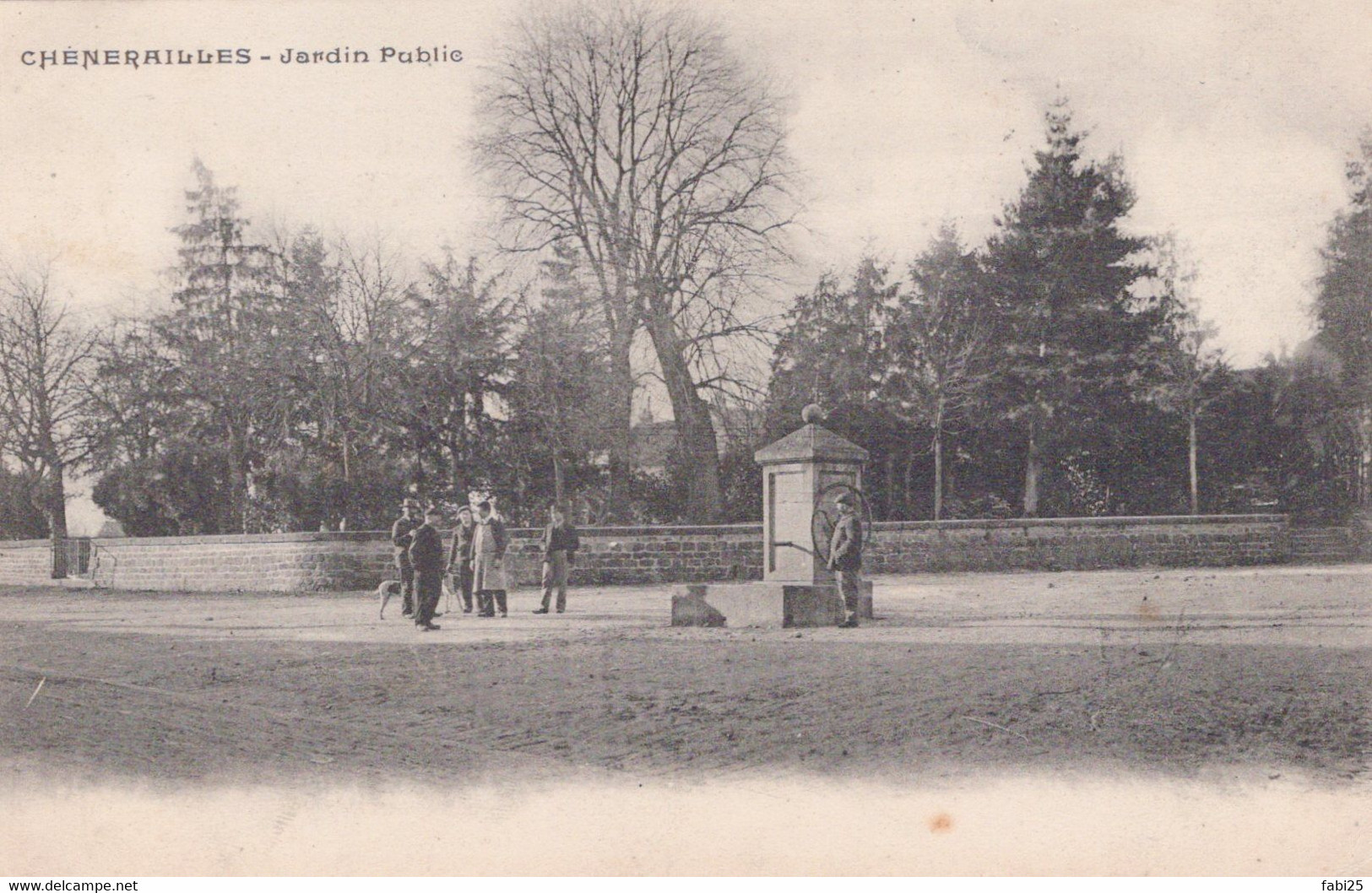 CHENERAILLES JARDIN PUBLIC - Chenerailles