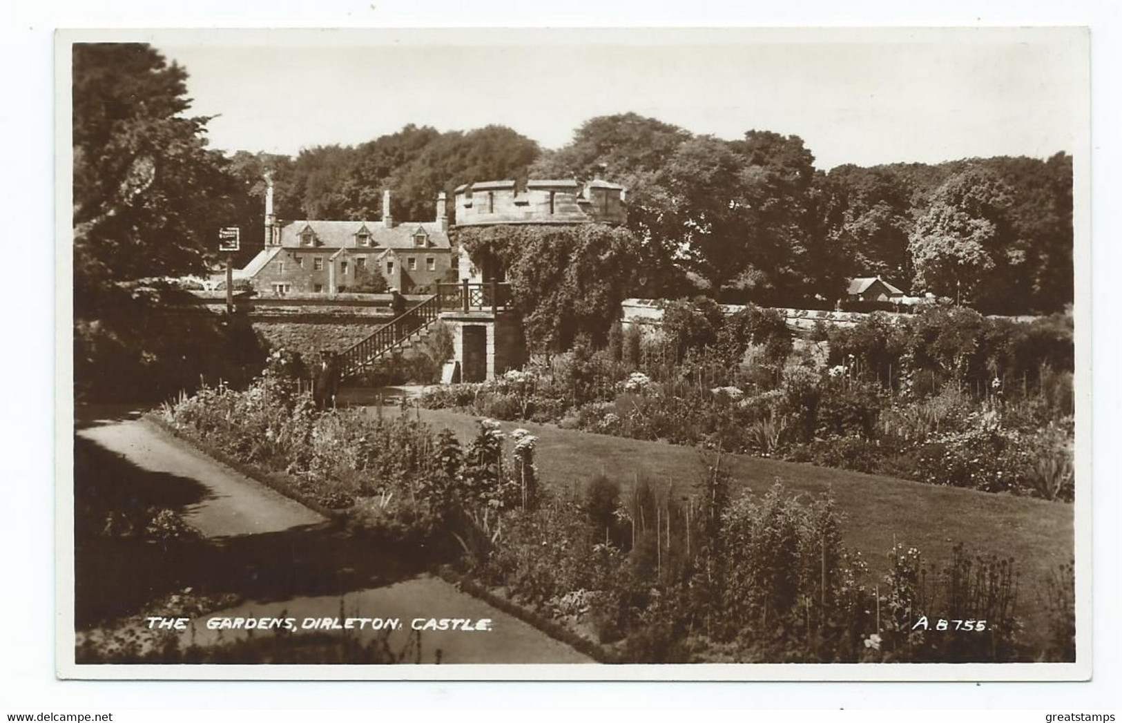 Scotland Postcard Dirleton Castle Gardens Posted 1952  Rp - East Lothian