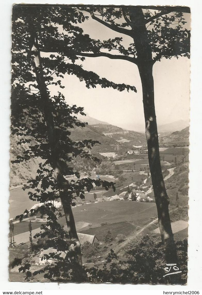 05 Hautes Alpes Le Motty Et Lac  Sur La Route Napoléon Au Fond Le Chatel - Other & Unclassified