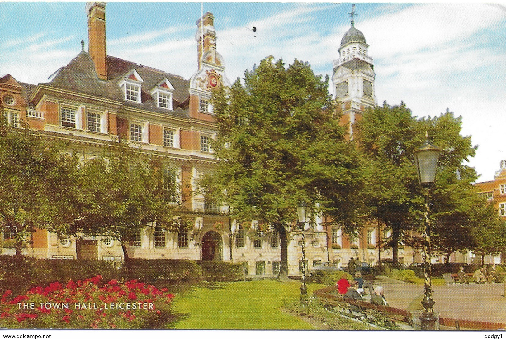 THE TOWN HALL, LEICESTER, LEICESTERSHIRE, ENGLAND. Circa 1979 USED POSTCARD   Box 1c - Leicester