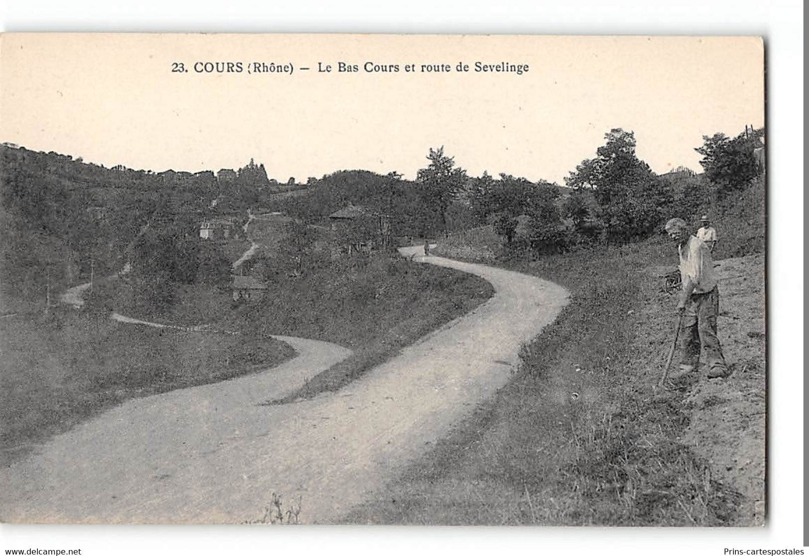 CPA 69 Cours Le Bas Cours Et Route De Sevelinge - Cours-la-Ville