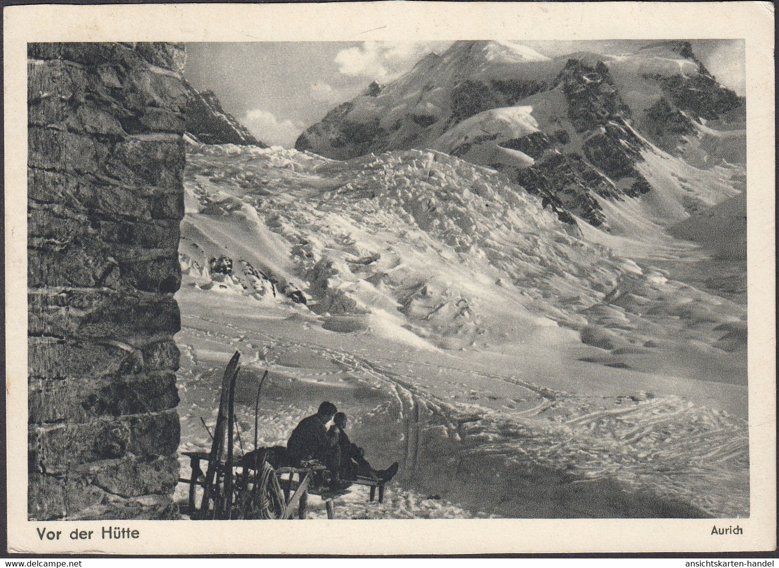 AK Vor Der Hütte, Skifahrer Im Schnee, Bergfreund 1953, Ungelaufen - Garmisch-Partenkirchen
