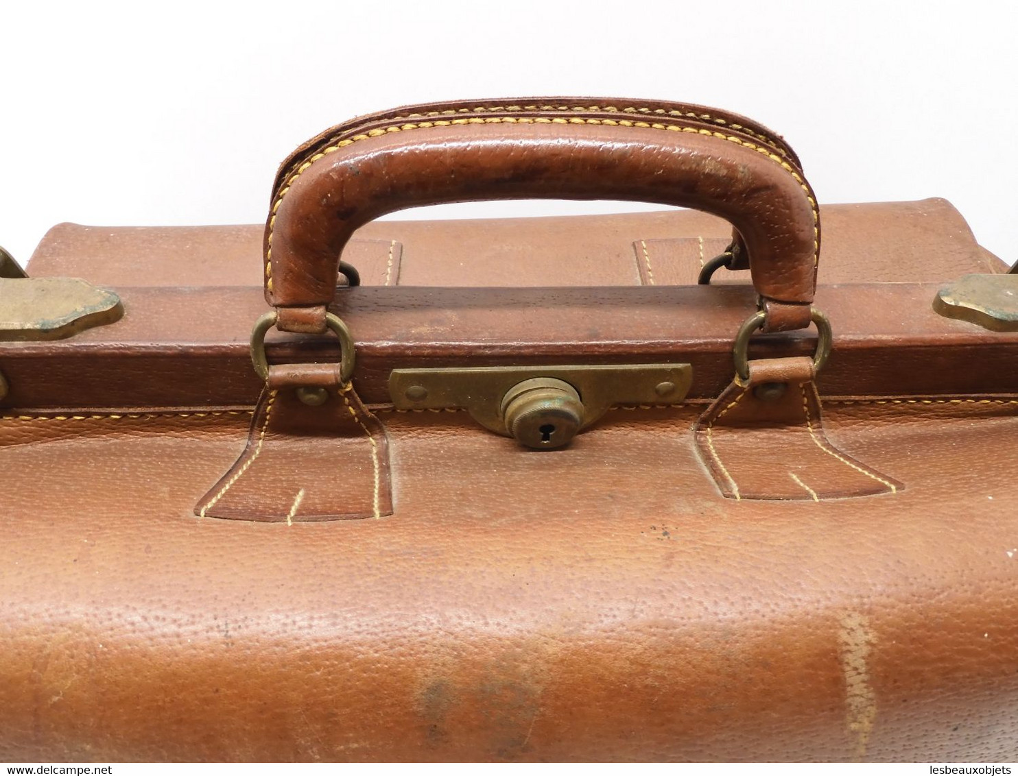 *ANCIEN SAC De MEDECIN CUIR TRES BELLE Qualité 2 Poignées SORTI De GRENIER   E - Leather Goods 