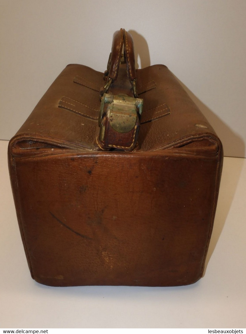 *ANCIEN SAC de MEDECIN CUIR TRES BELLE Qualité 2 Poignées SORTI de GRENIER   E