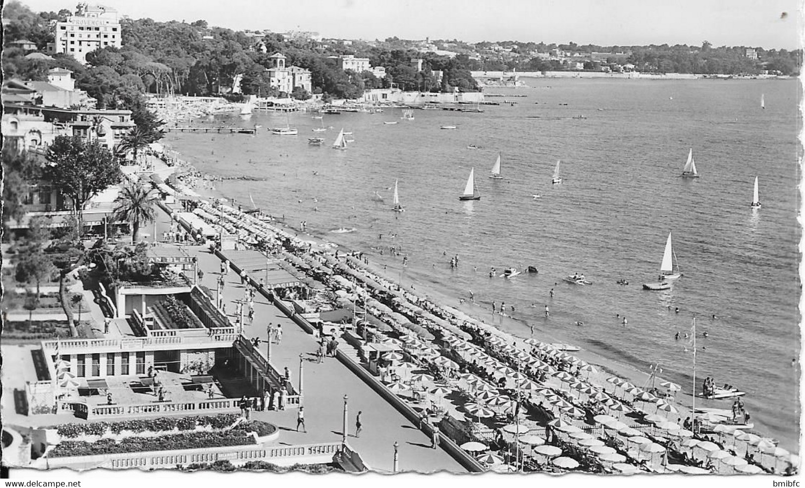 JUAN Les PINS - La Plage Du Grand Pin - Juan-les-Pins