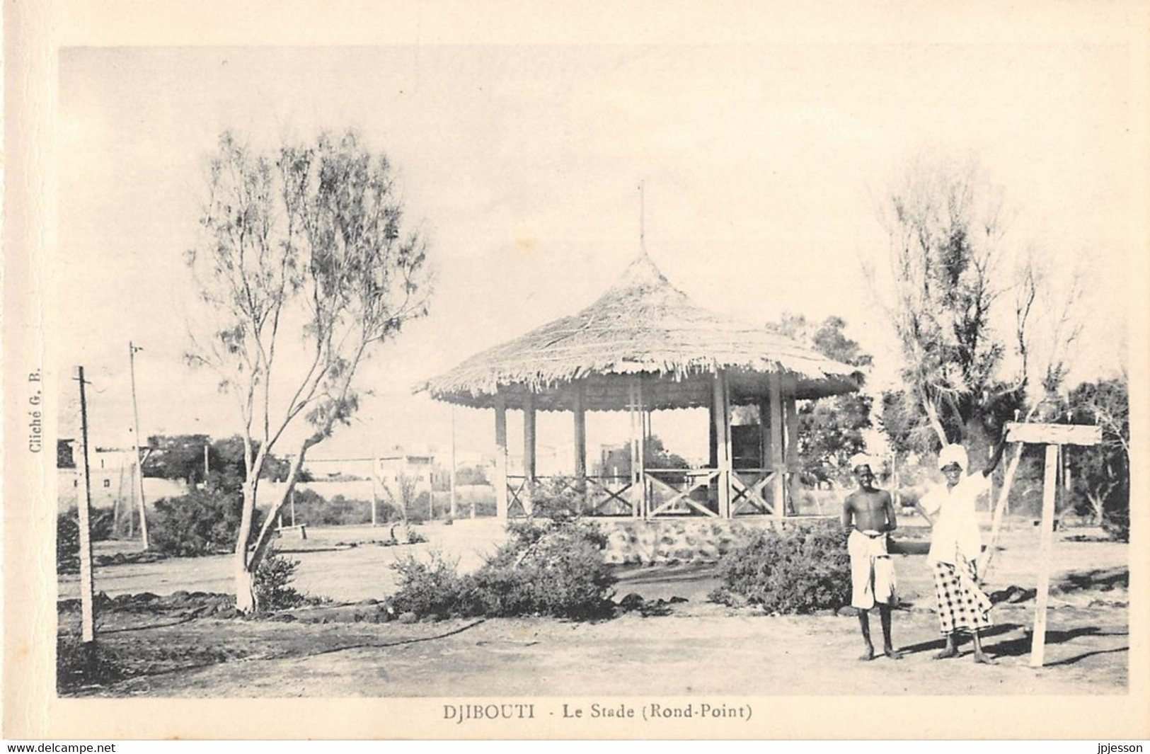 DJIBOUTI - LE STADE ( ROND-POINT ) - KIOSQUE - Djibouti