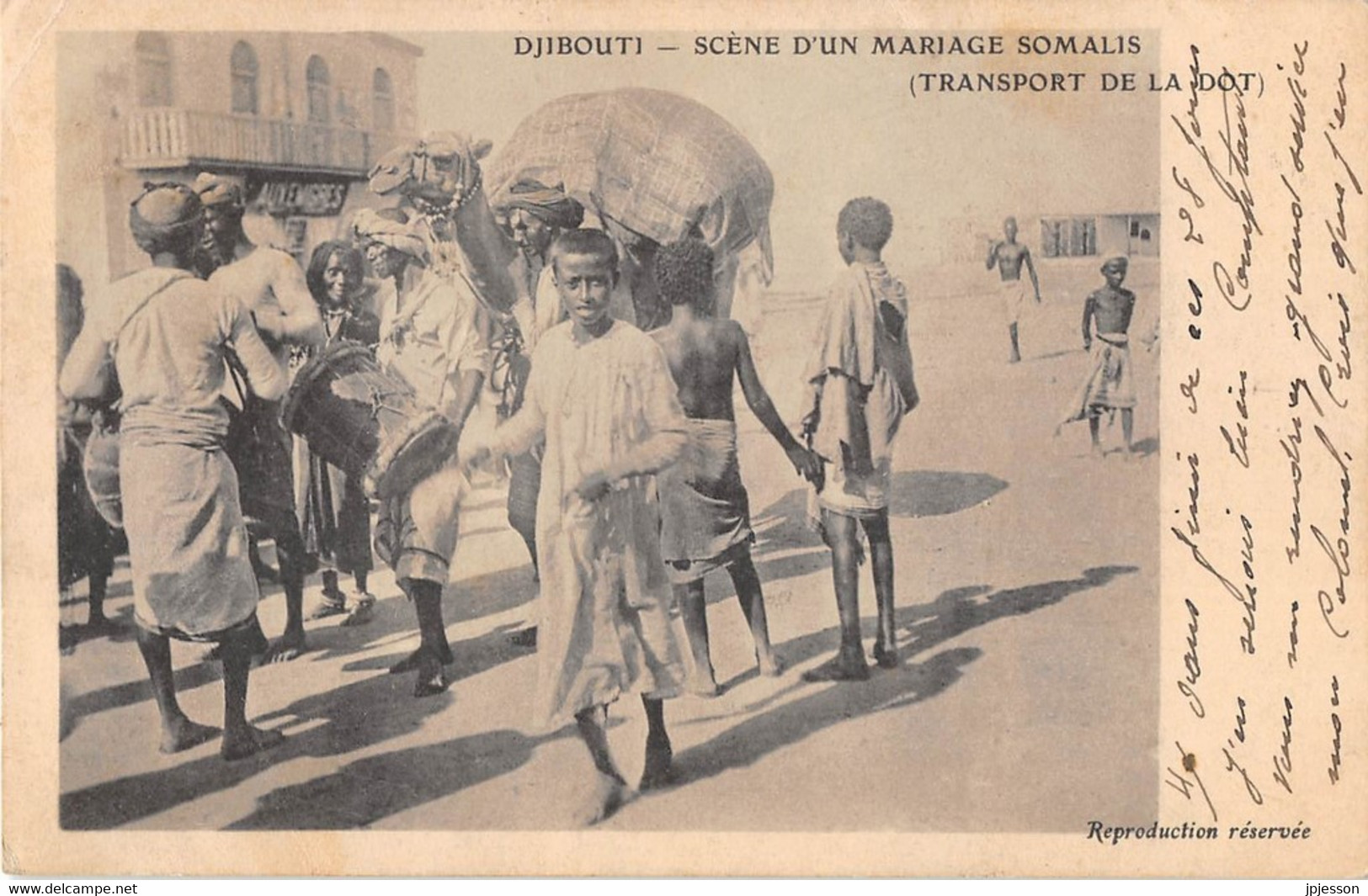 DJIBOUTI - SCENE D'UN MARIAGE SOMALIS ( TRANSPORT DE LA DOT ) - Djibouti
