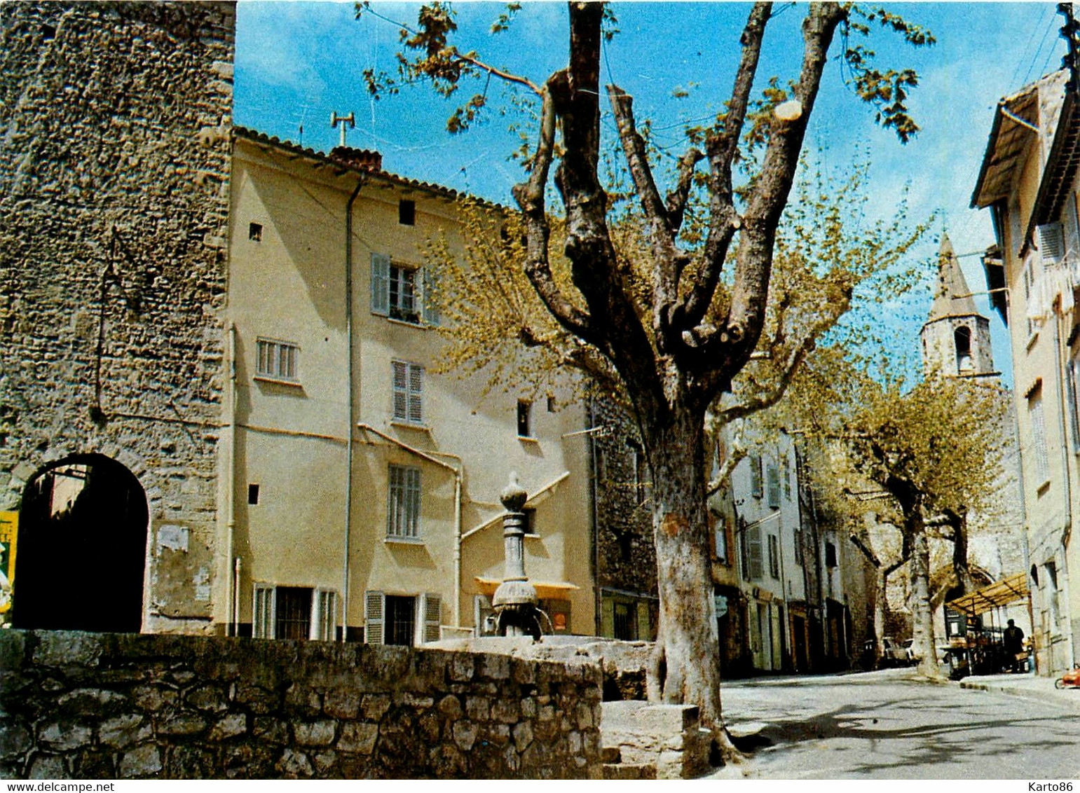 Bargemon * Place Rue Du Village * Vieille Porte Et église - Bargemon