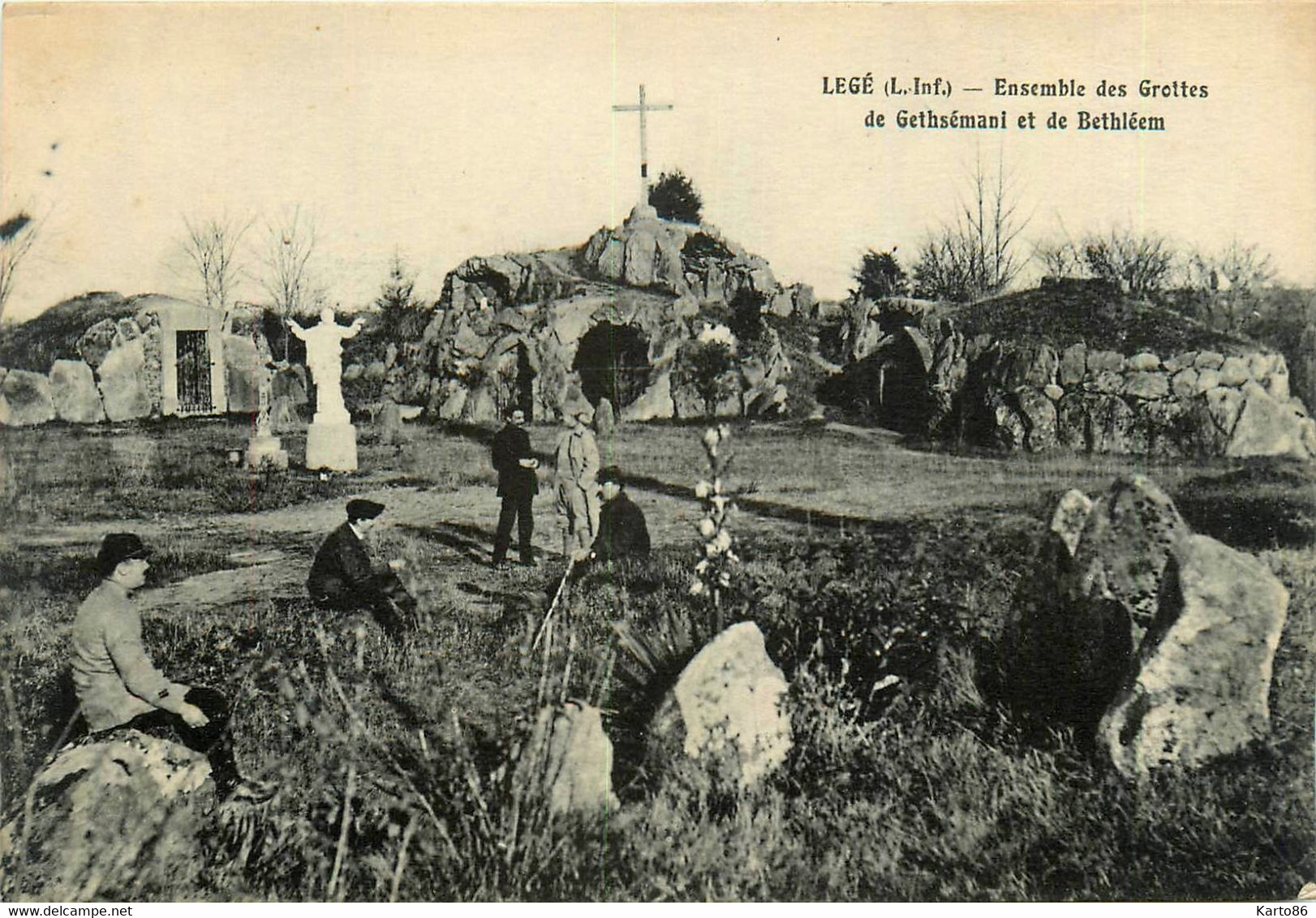 Legé * Ensemble Des Grottes De Gethsémani Et De Bethléem * Villageois - Legé