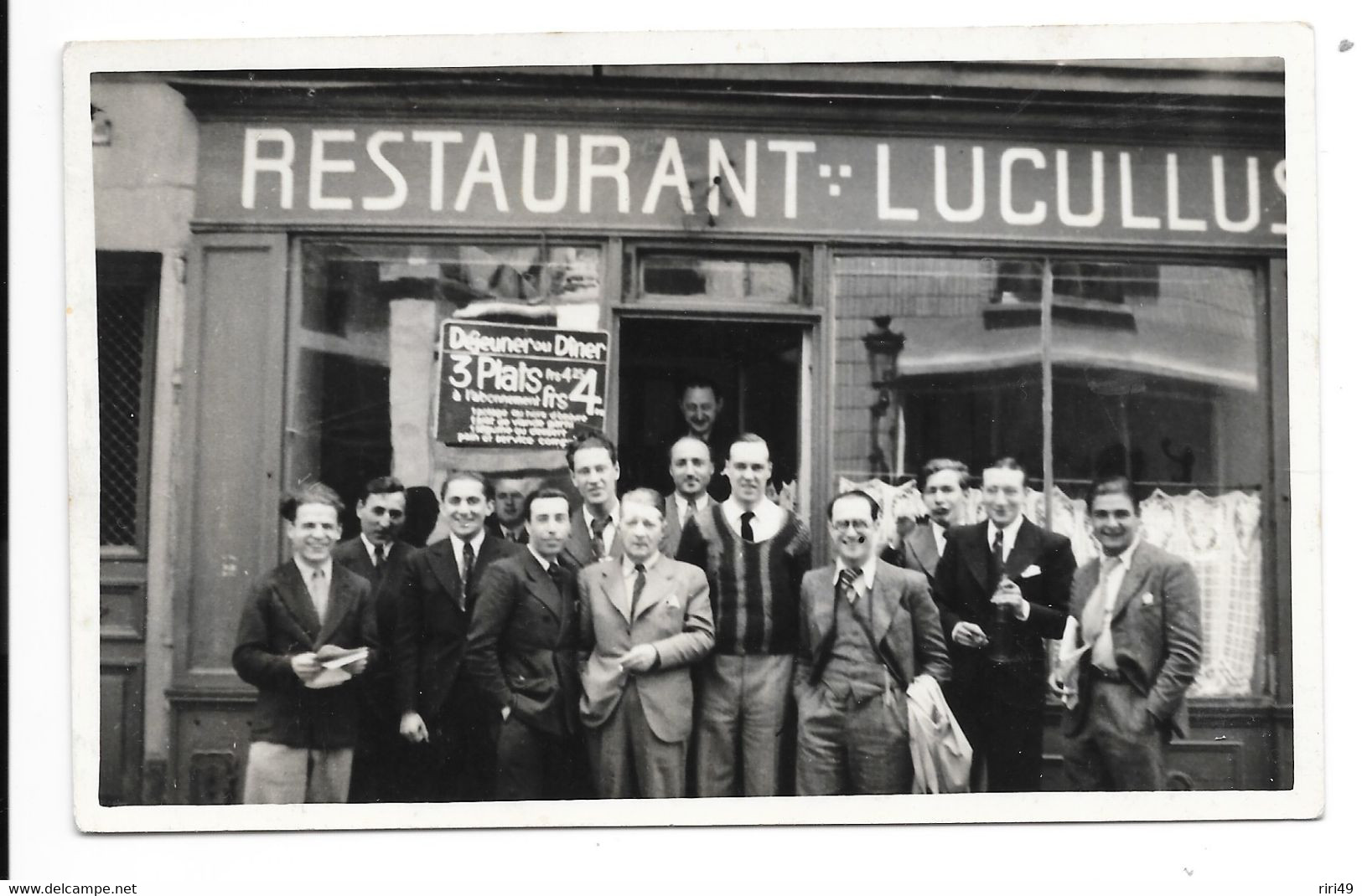 Cpa75 Paris Restaurant LUCULLUS,   Belle Carte, Belle Animation, Dos Vierge Voir Description - Restaurantes