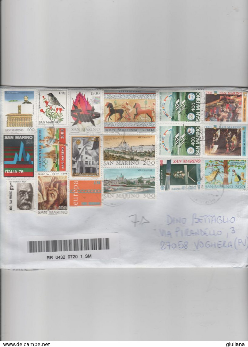 San Marino 2022 - Busta Racc. X L'Italia Affrancata Con 44 Stamps - Covers & Documents