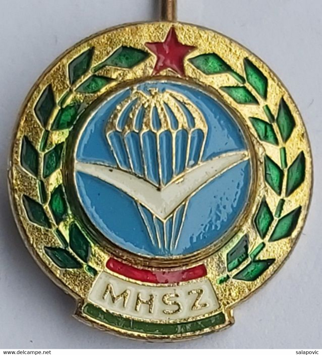 Parachutting Jump - MHSZ Military Army Hungary PIN 12/8 - Fallschirmspringen