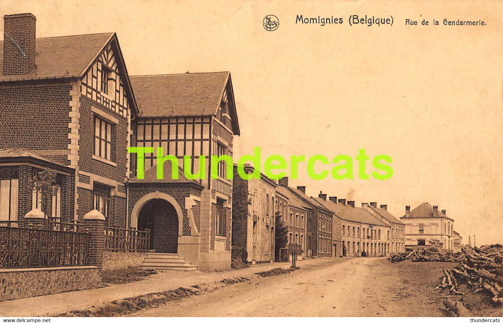 CPA MOMIGNIES RUE DE LA GENDARMERIE - Momignies