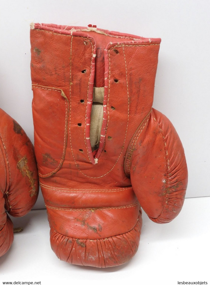 *ANCIENNE PAIRE DE GANTS DE BOXE EN CUIR début XXe JUS GRENIER DECO COLLECTION   E