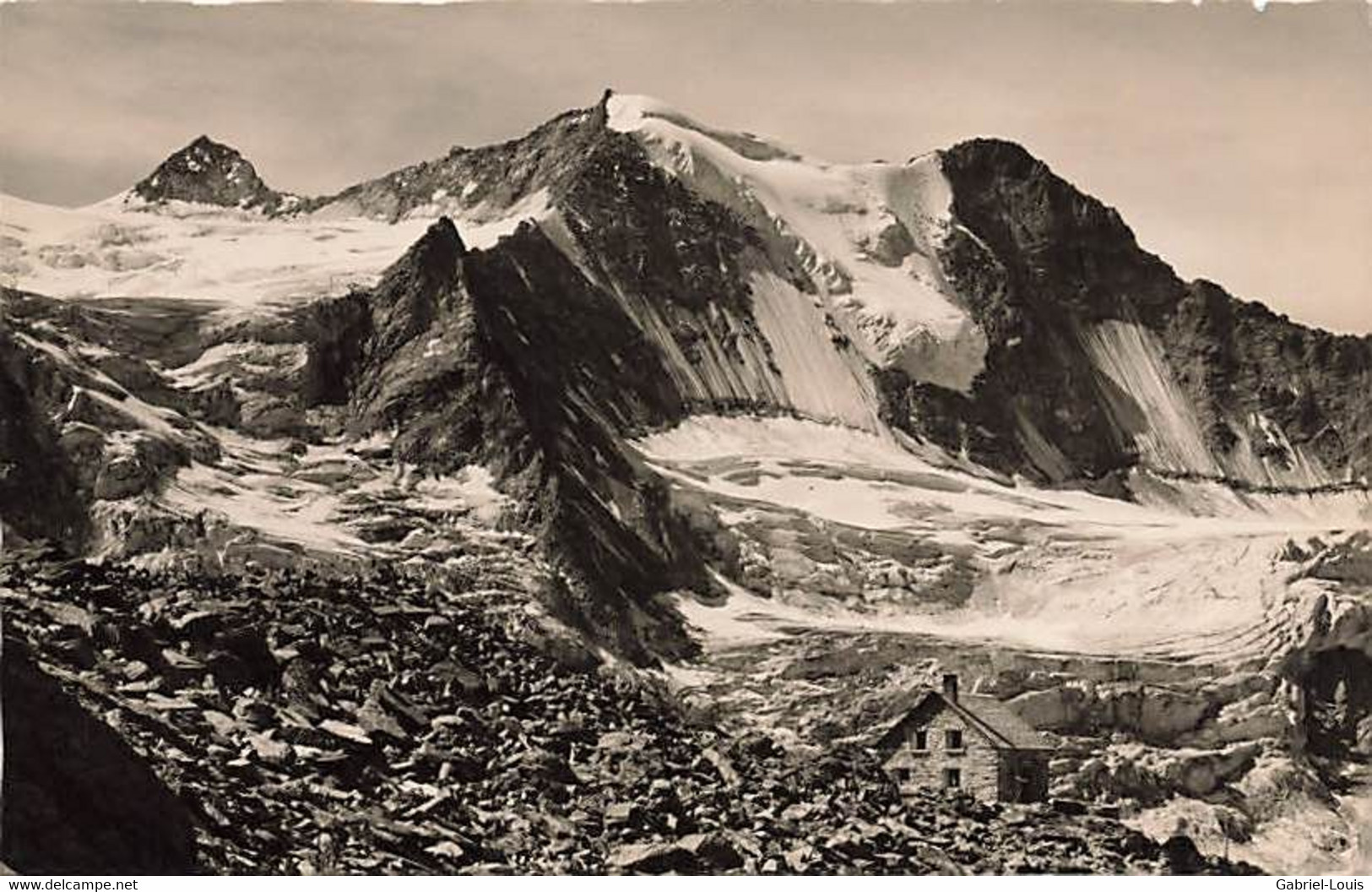 Cabane De Moiry Dt. Des Rosses Et Pointe De Mourty C.A.S. Section Montreux / Grimentz - Grimentz