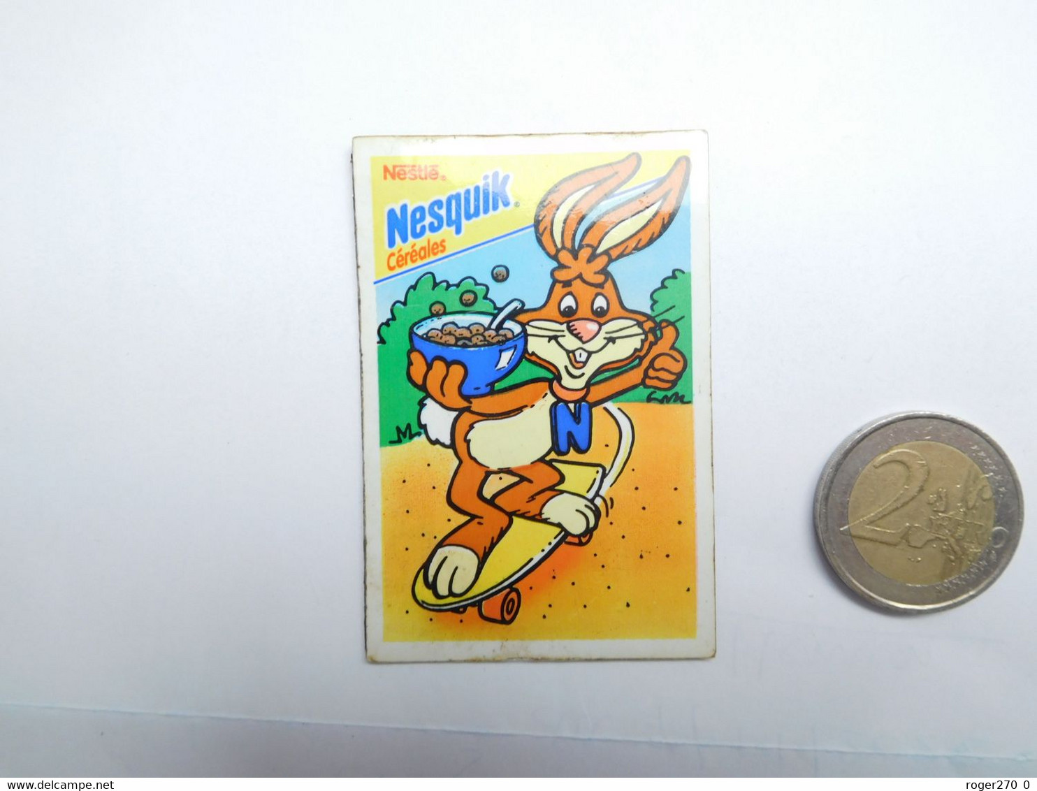 Beau Magnet , Marque Nesquik De Nestlé , Lapin Rabbit , Planche à Roulettes , Skate - Publicitaires