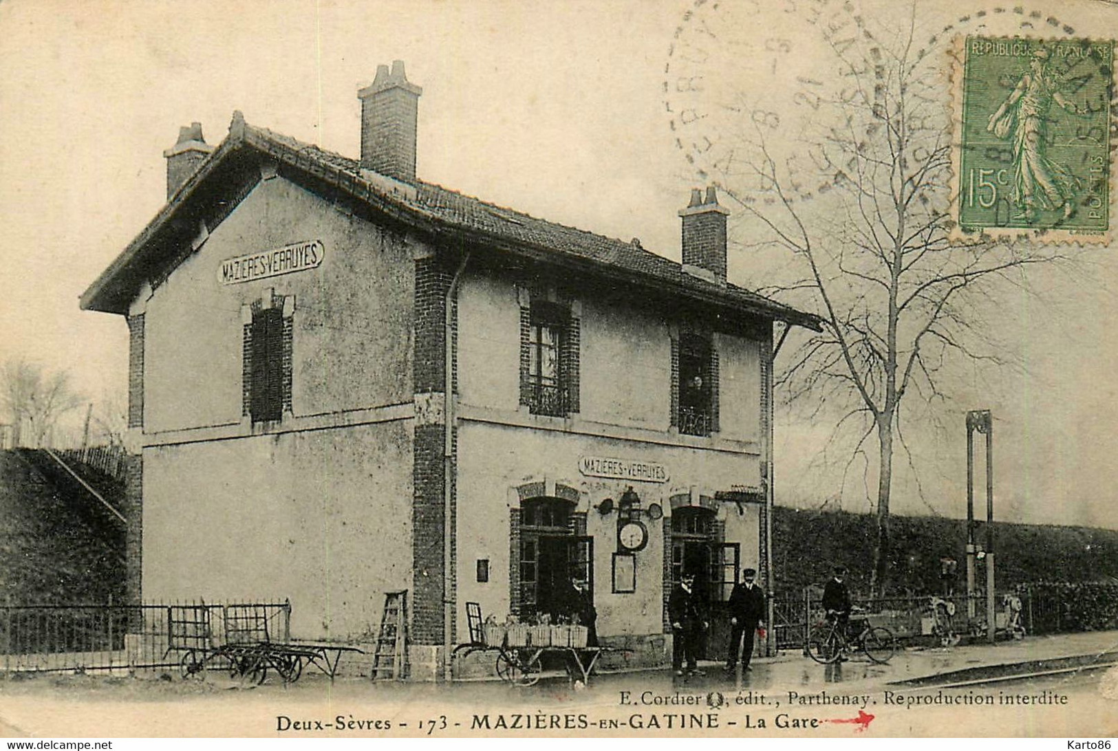 Mazières En Gatine * La Gare * Ligne Chemin De Fer Deux Sèvres * Villageois - Mazieres En Gatine
