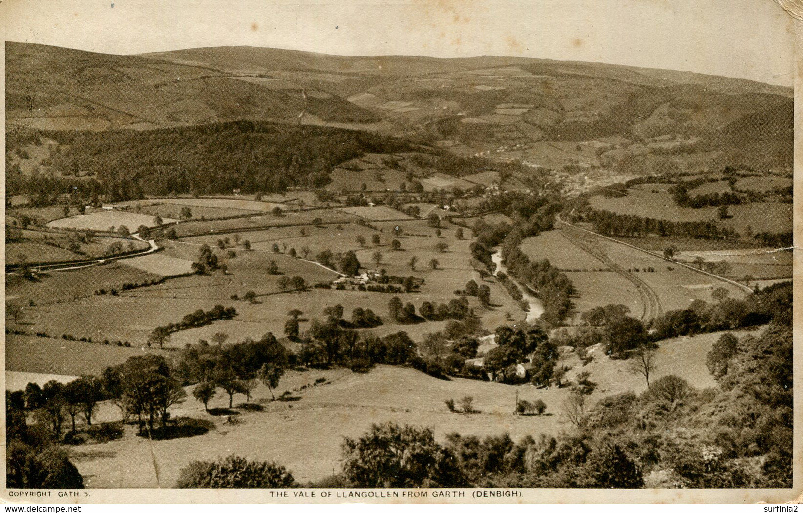 DENBIGHSHIRE - THE VALE OF LLANGOLLEN FROM GARTH Clw460 - Denbighshire