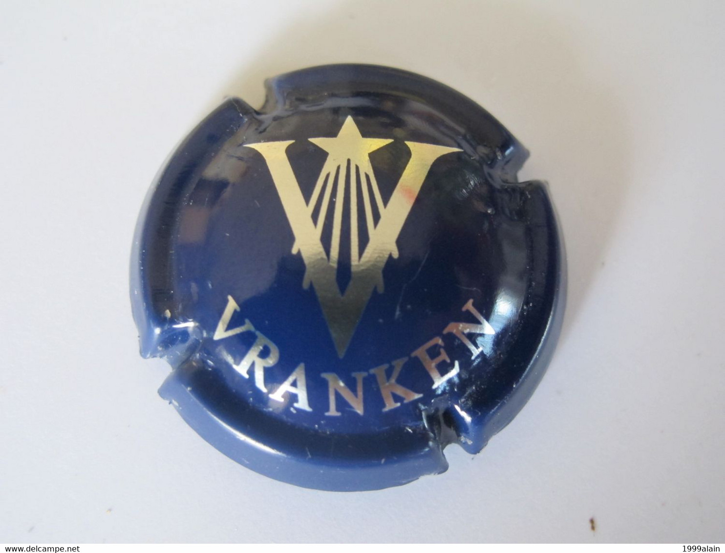 CAPSULE CHAMPAGNE VRANKEN N° 16 - Vranken