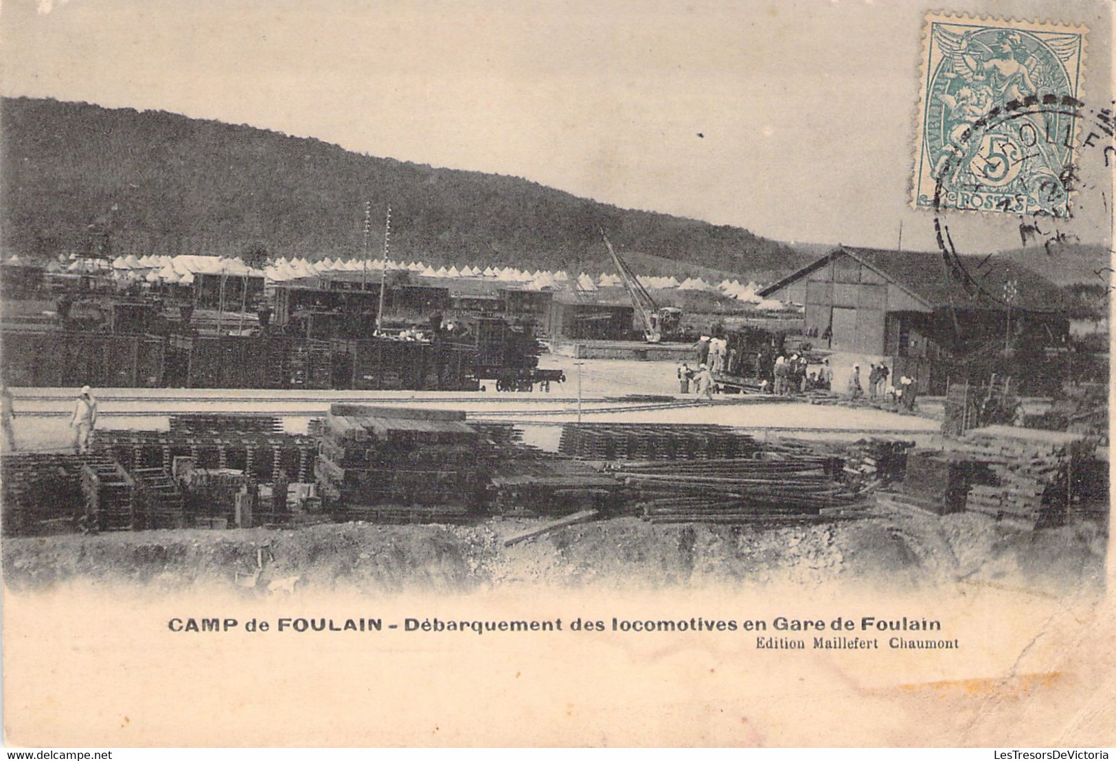 CPA - FRANCE - TRANSPORT - Gare Sans Train - CAMP DE FOULAIN - Débarquement Des Locomotives En Gare De Foulain - Stations - Zonder Treinen