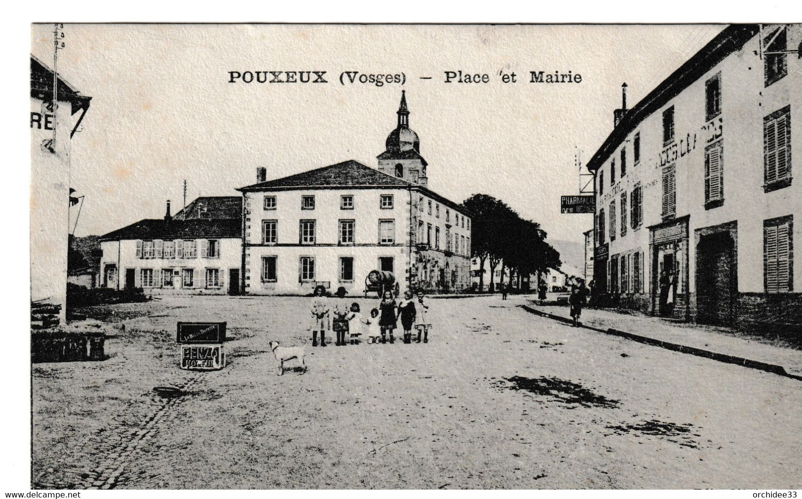 CPA Pouxeux - Place Et Mairie (avec Animation) - Pouxeux Eloyes